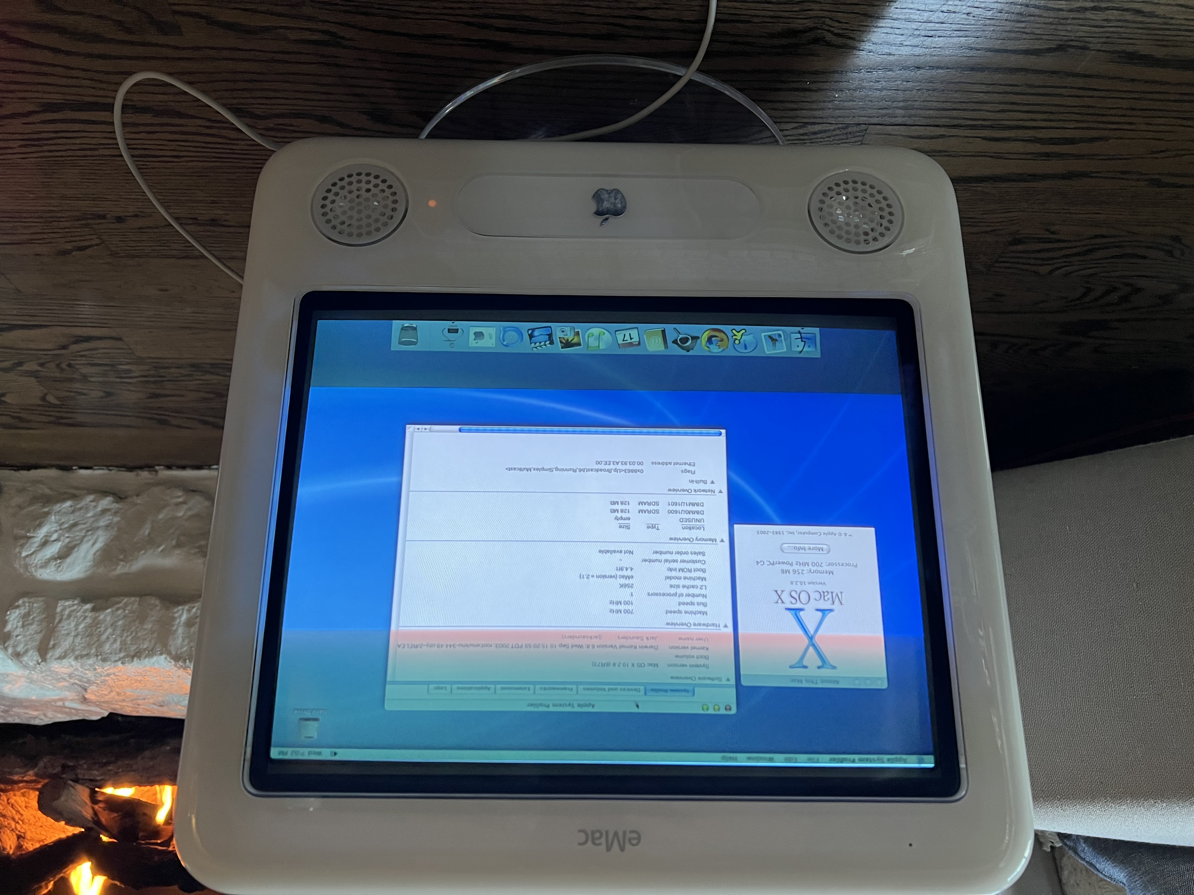 eMac G4/700
