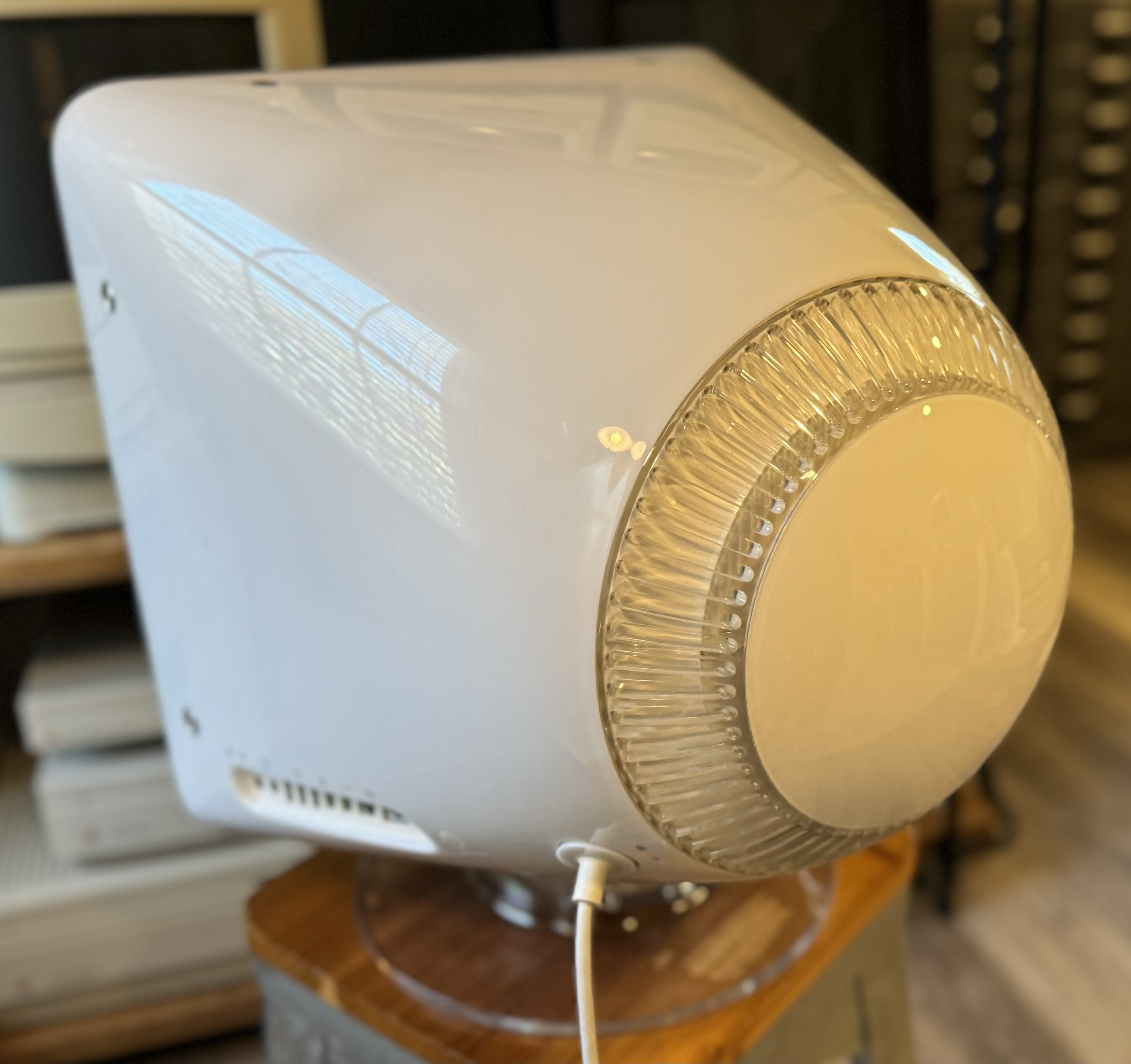 eMac G4/700