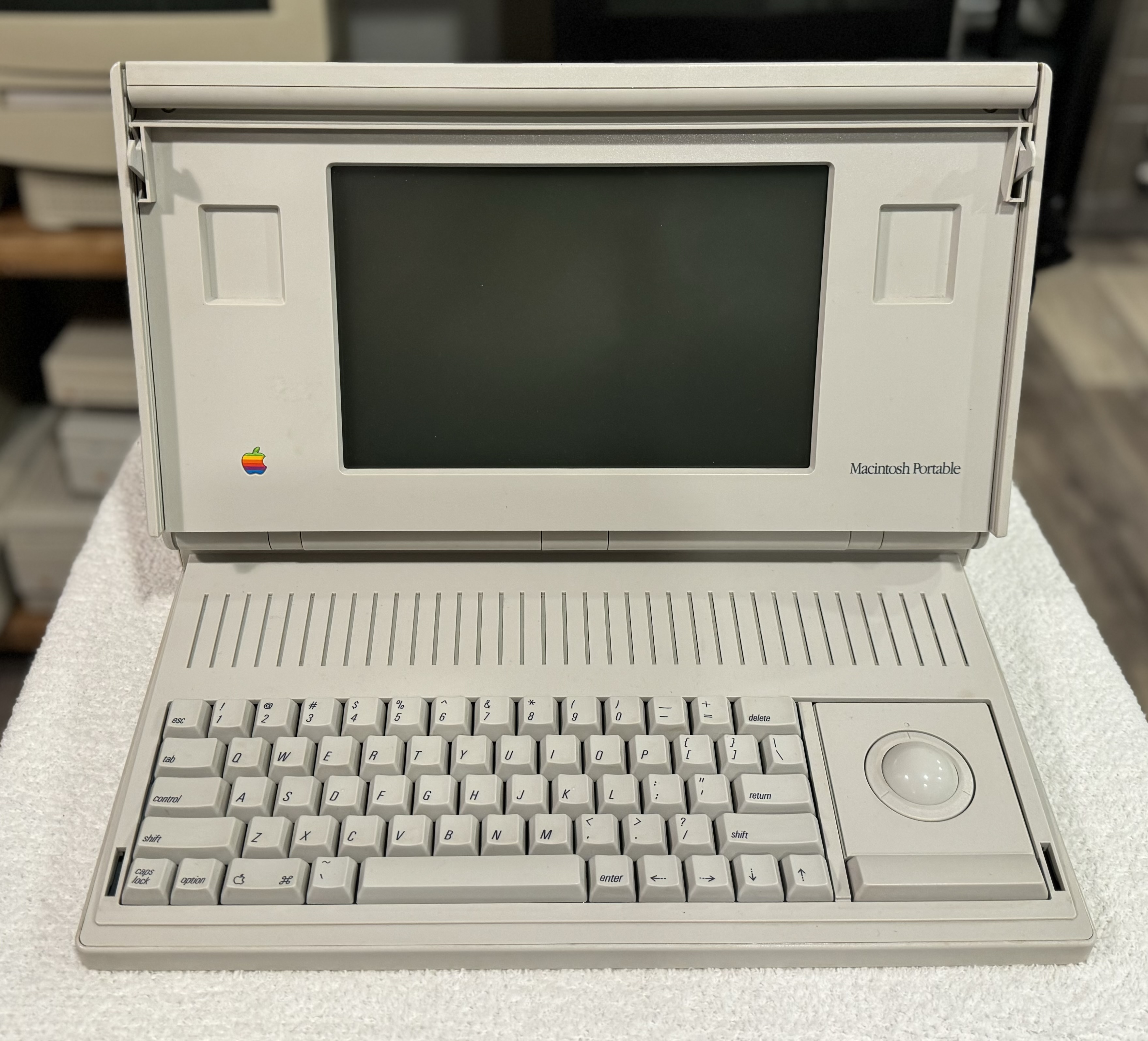 Macintosh Portable