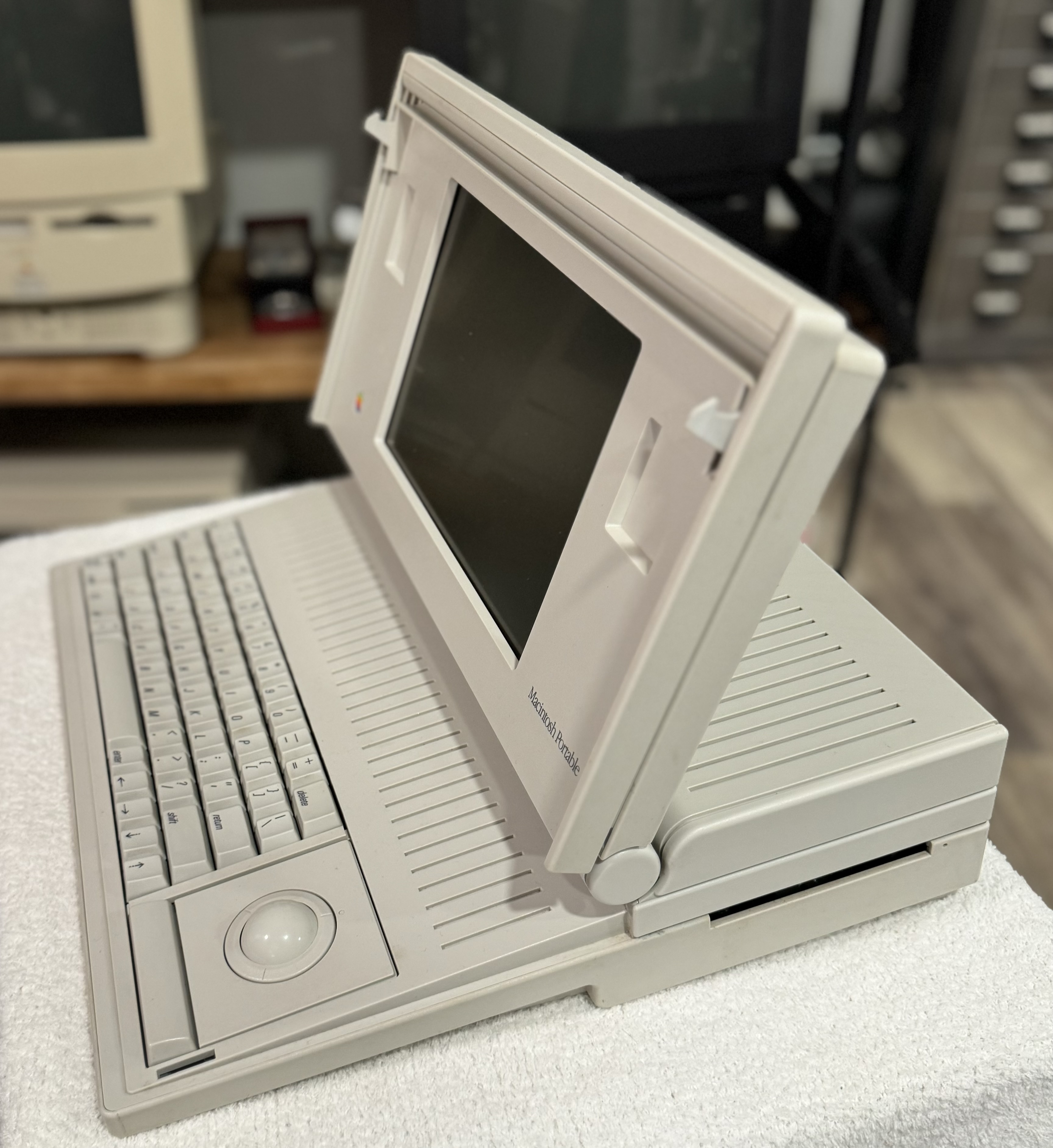 Macintosh Portable