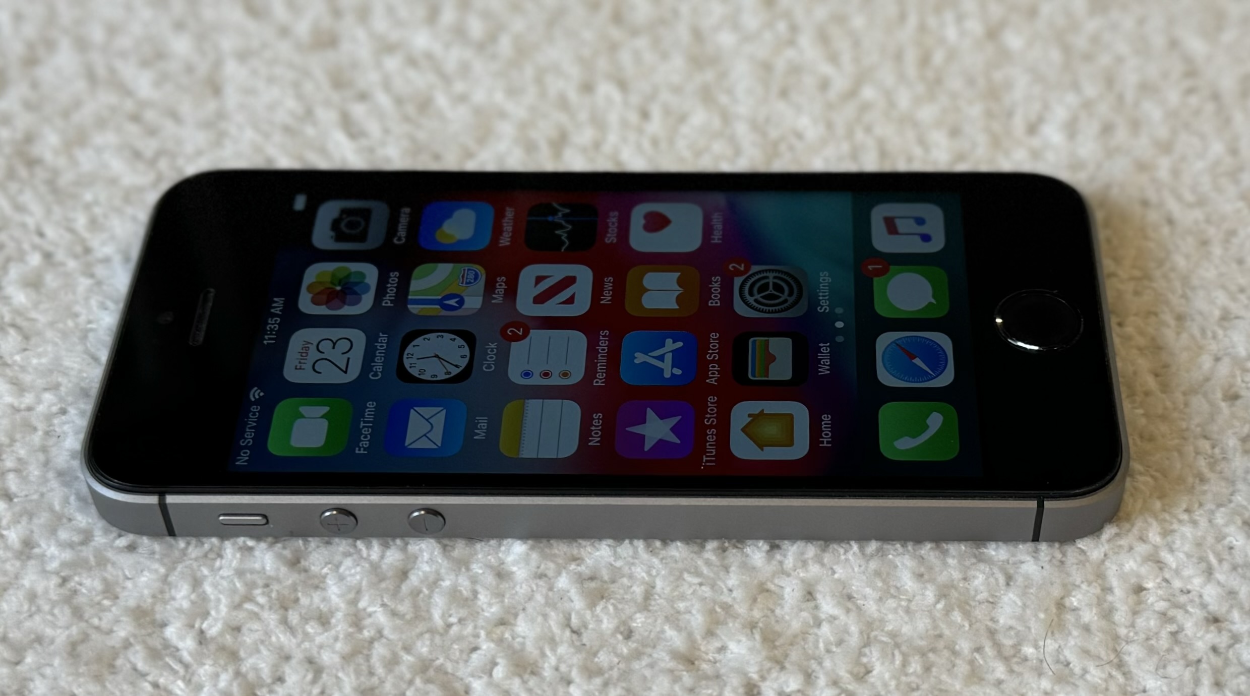 iPhone SE