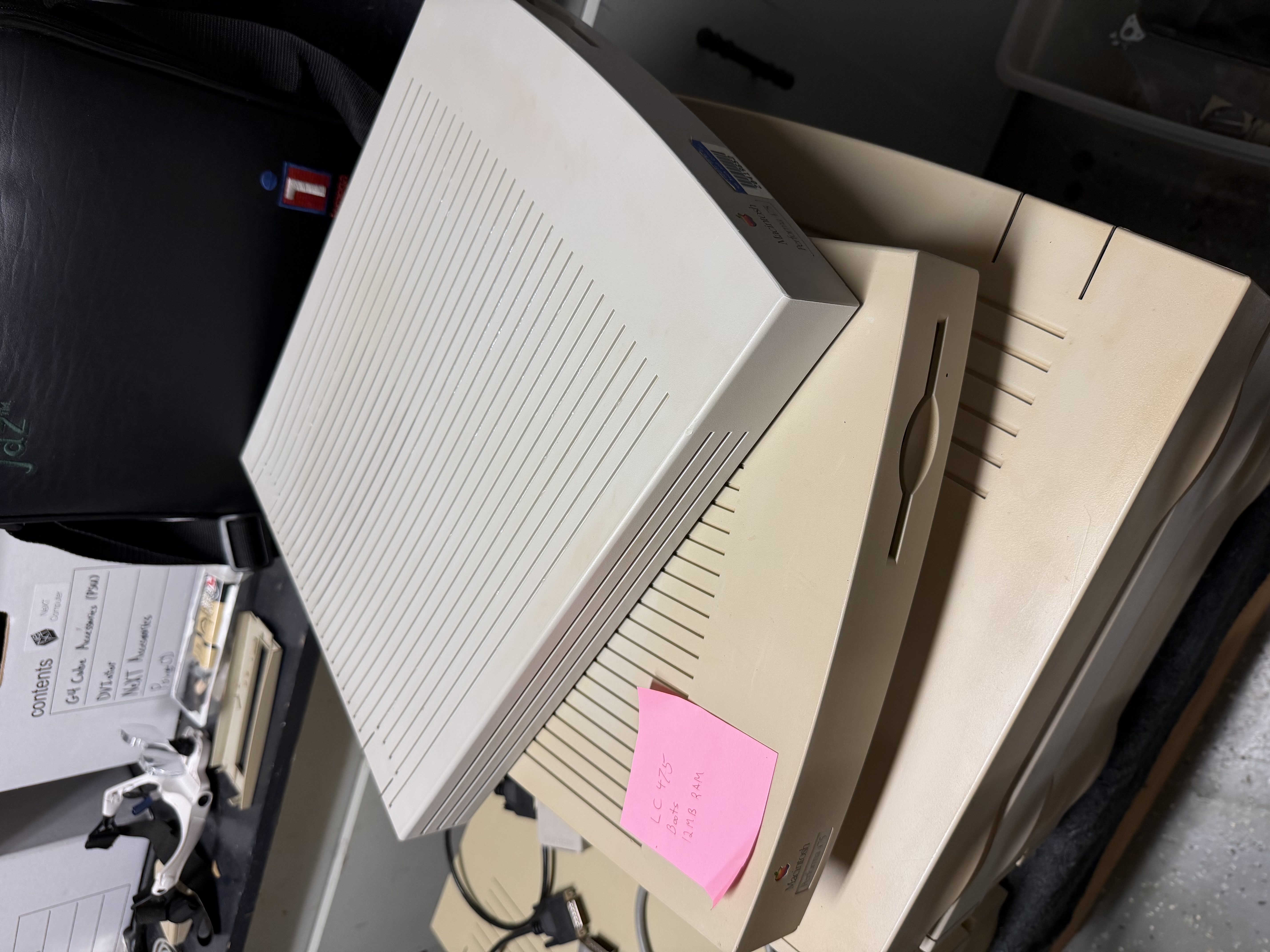 Macintosh LC 475