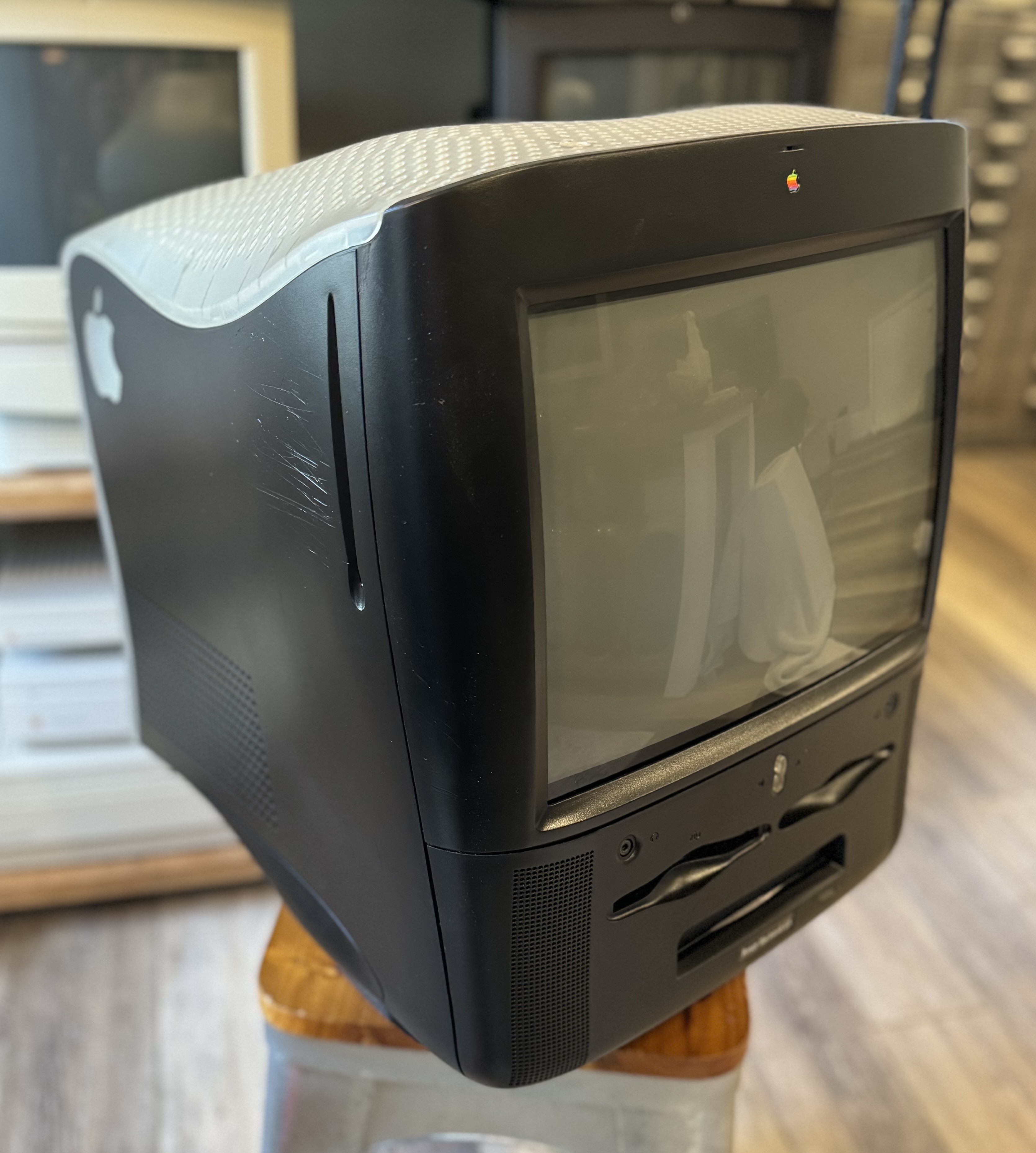 PowerMac G3 All-in-One